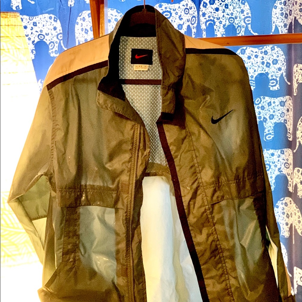 Nike windbreaker jacket